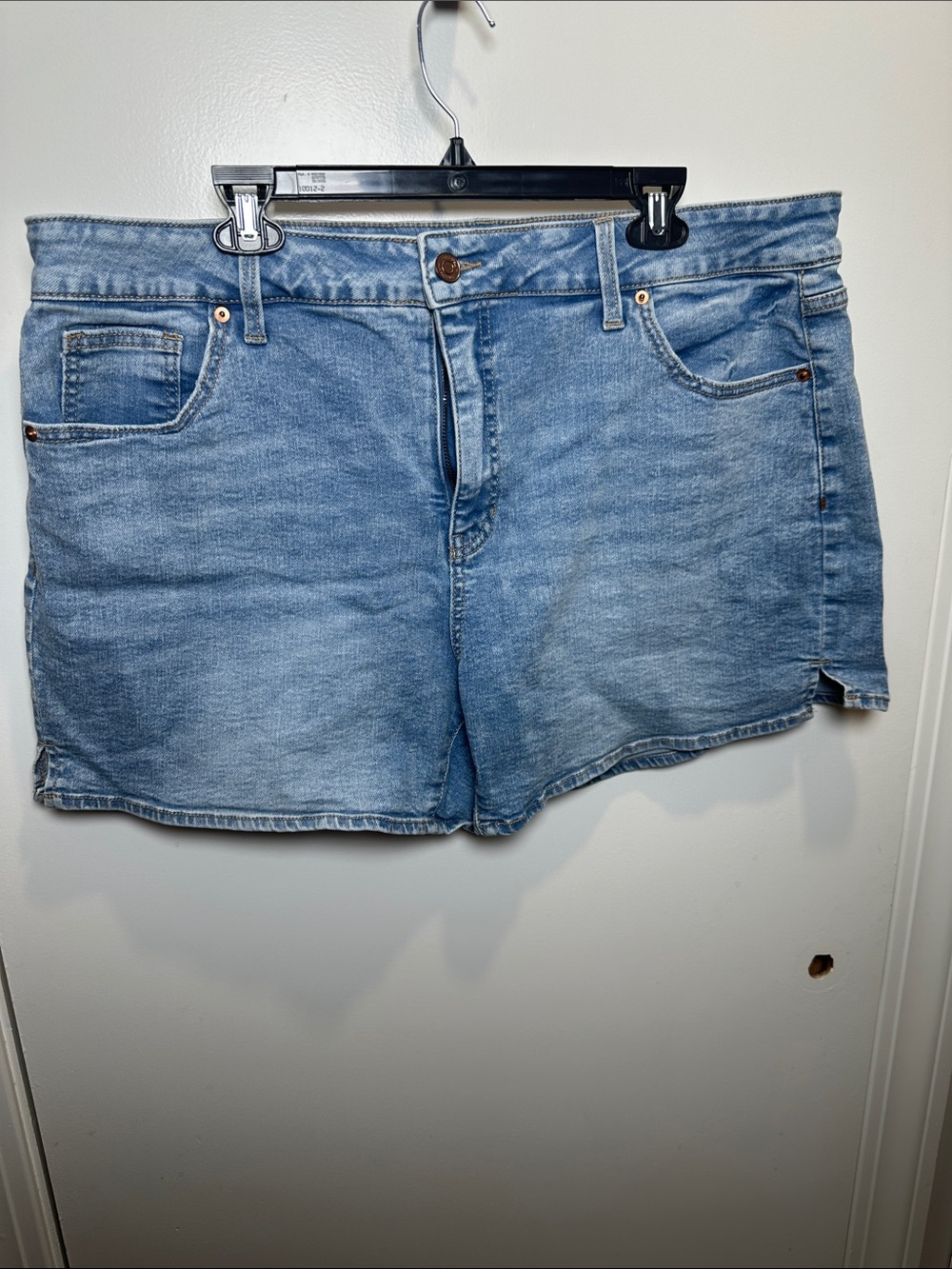 Terra & Sky Medium Wash Denim Shorts (100)